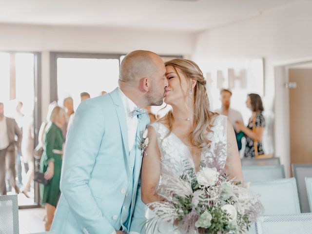 Le mariage de Stephane et Marine à Aydat, Puy-de-Dôme 8