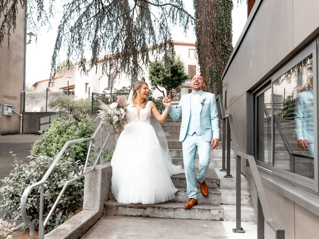 Le mariage de Stephane et Marine à Aydat, Puy-de-Dôme 17