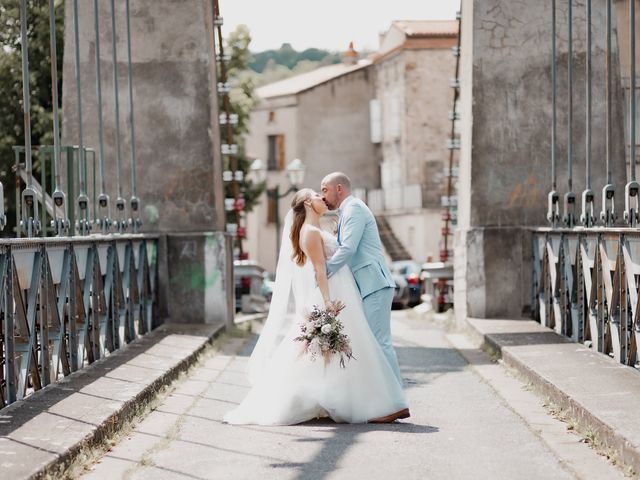 Le mariage de Stephane et Marine à Aydat, Puy-de-Dôme 24