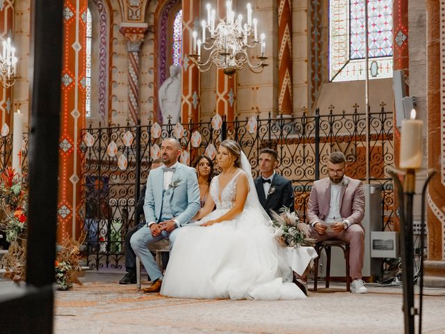 Le mariage de Stephane et Marine à Aydat, Puy-de-Dôme 32