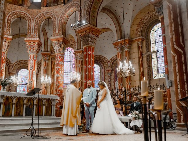 Le mariage de Stephane et Marine à Aydat, Puy-de-Dôme 35