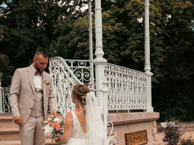 Le mariage de Thomas et Sophie à Sainte-Gemme-la-Plaine, Vendée 5