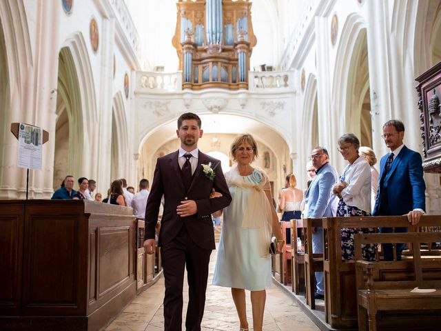 Le mariage de Thomas et Anaël à Les Riceys, Aube 33