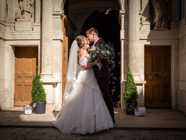 Le mariage de Thomas et Anaël à Les Riceys, Aube 50