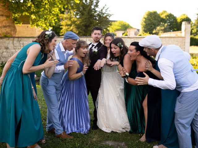 Le mariage de Thomas et Anaël à Les Riceys, Aube 61