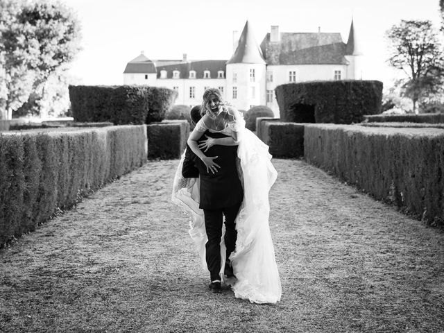 Le mariage de Thomas et Anaël à Les Riceys, Aube 74