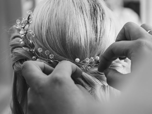 Le mariage de Nicolas et Juliette à Saint-Médard-en-Jalles, Gironde 7