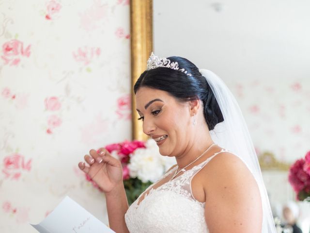 Le mariage de Romain et Charlene à Villeneuvette, Hérault 17