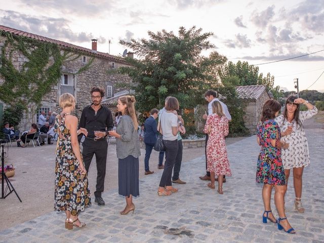 Le mariage de Mathieu et Laura à Saint-Gély-du-Fesc, Hérault 68