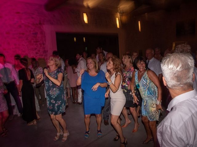 Le mariage de Mathieu et Laura à Saint-Gély-du-Fesc, Hérault 82