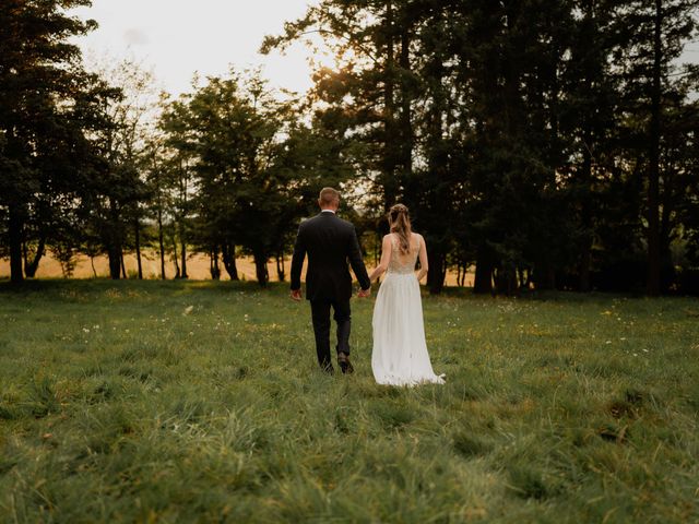 Le mariage de Olivier et Mélanie à Saint-Symphorien-sur-Coise, Rhône 28