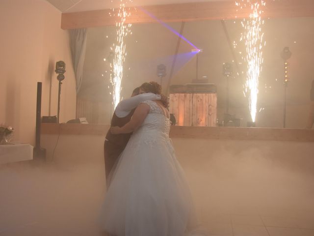 Le mariage de Langlois et Laura à Colleville, Seine-Maritime 2