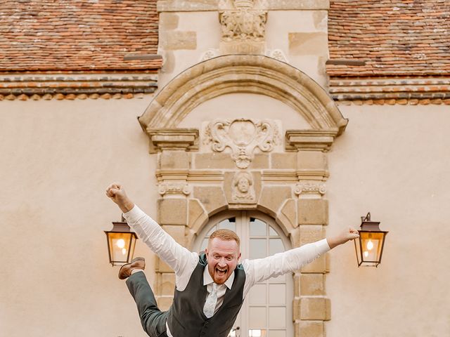 Le mariage de Charles et Albane à Neuvy, Allier 23