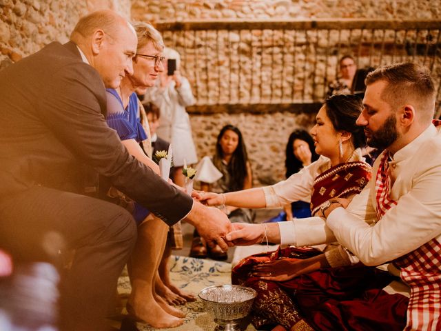 Le mariage de Adrian et Vinisa à Saint-Cyprien, Pyrénées-Orientales 22