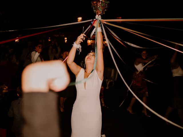 Le mariage de Adrian et Vinisa à Saint-Cyprien, Pyrénées-Orientales 28