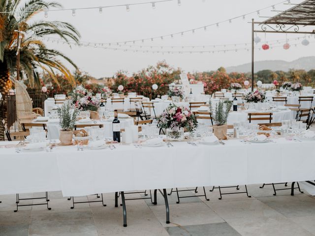 Le mariage de Michael et Marine à Hyères, Var 4