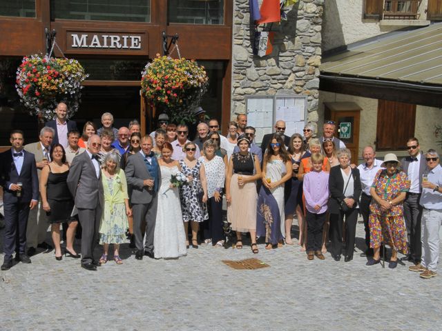 Le mariage de Laurent et Zelpah à Mont-de-Lans, Isère 8