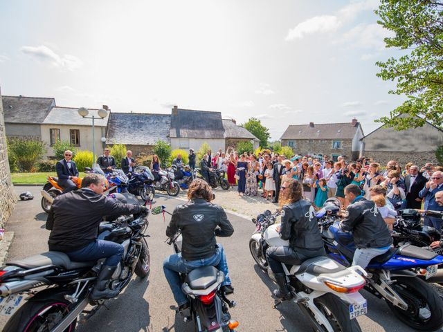 Le mariage de Cyrile et Valentine à Québriac, Ille et Vilaine 34