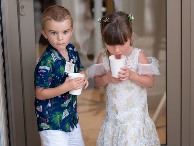 Le mariage de Joss et Christel à Aniane, Hérault 75