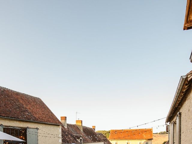 Le mariage de Edwin et Hélène à Bellême, Orne 25