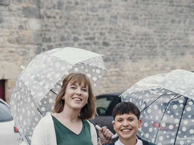 Le mariage de Cyrielle et Fanny à Landrais, Charente Maritime 3