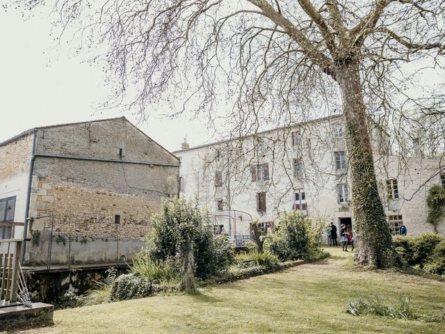 Le mariage de Cyrielle et Fanny à Landrais, Charente Maritime 5