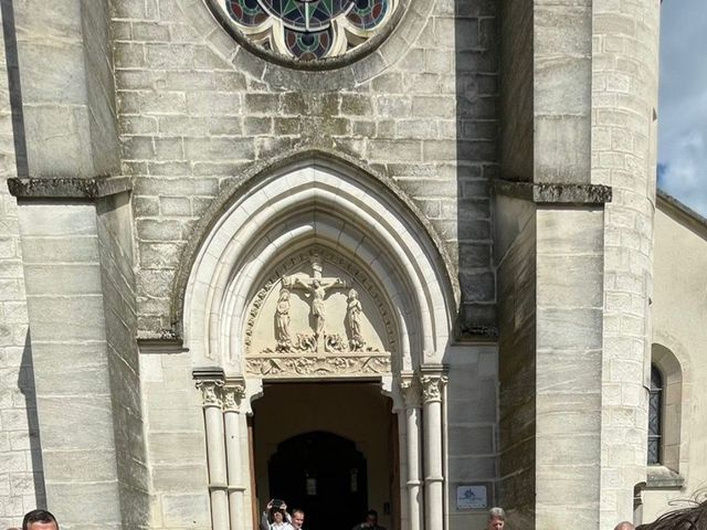 Le mariage de Anthony et Laura à Saint-Julien, Côte d&apos;Or 5