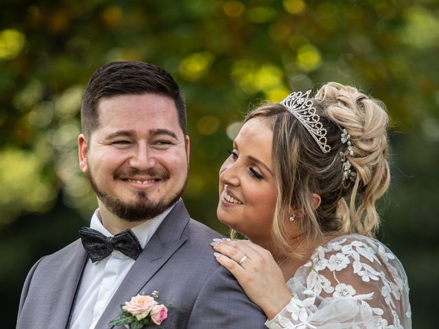 Le mariage de Toni et Elodie à Brantôme en Périgord, Dordogne 8