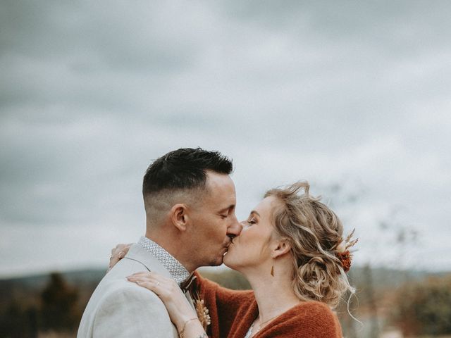 Le mariage de David et Victoire à Moissat, Puy-de-Dôme 3