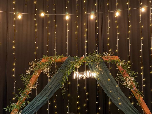 Le mariage de Malard et Anais à Bourg-de-Thizy, Rhône 6
