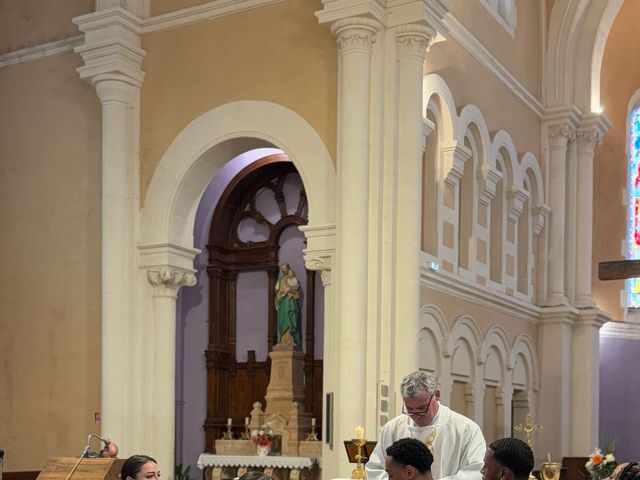 Le mariage de Malard et Anais à Bourg-de-Thizy, Rhône 8