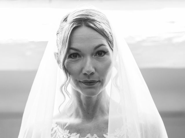 Le mariage de Benoit et Laetitia à Cuges-les-Pins, Bouches-du-Rhône 6