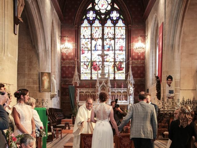 Le mariage de Martin et Agathe à La Ferté-Frênel, Orne 6