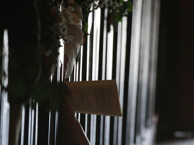 Le mariage de Martin et Agathe à La Ferté-Frênel, Orne 10