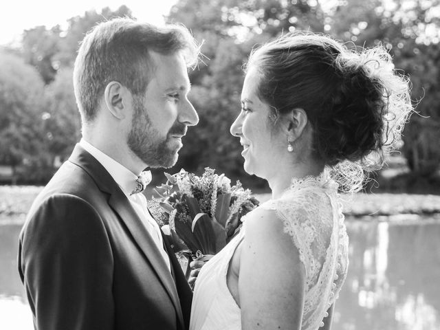 Le mariage de Martin et Agathe à La Ferté-Frênel, Orne 18