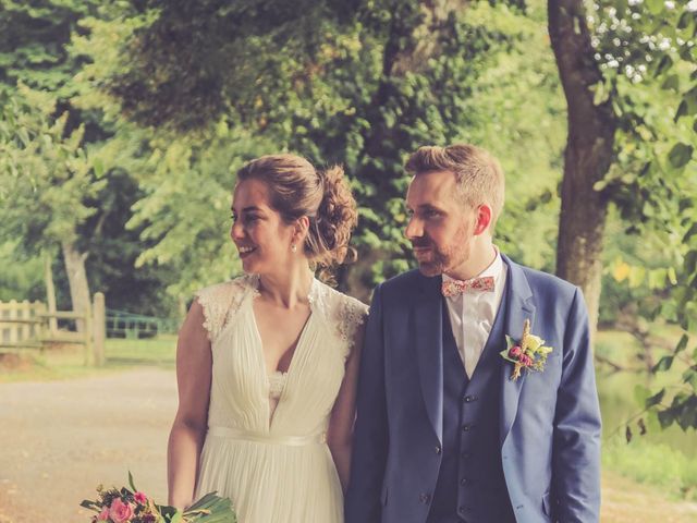 Le mariage de Martin et Agathe à La Ferté-Frênel, Orne 19