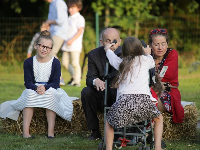 Le mariage de Martin et Agathe à La Ferté-Frênel, Orne 33