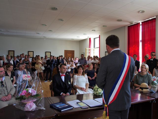Le mariage de Donatien et Coralie à Thury-Harcourt, Calvados 21