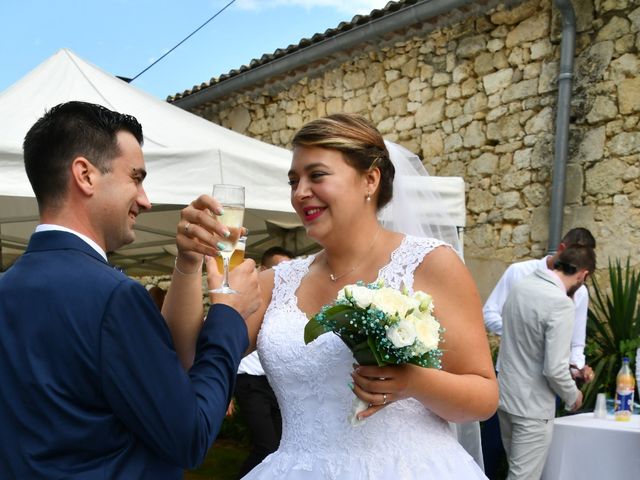 Le mariage de Emilien et Morgane à Cubzac-les-Ponts, Gironde 13