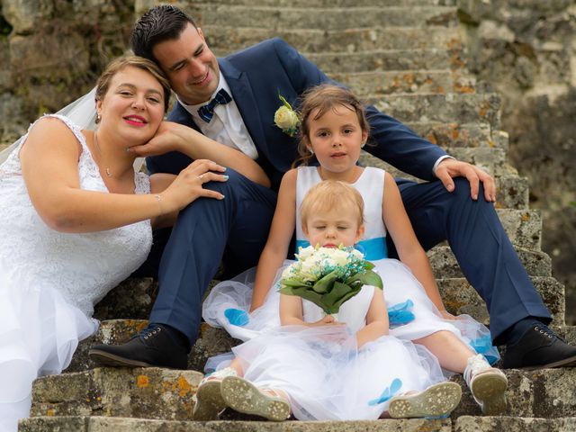 Le mariage de Emilien et Morgane à Cubzac-les-Ponts, Gironde 23