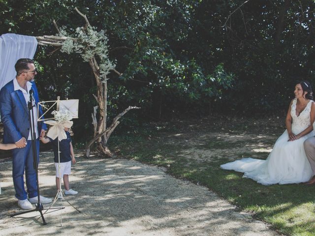 Le mariage de Benjamin et Amandine à Saint-Gilles, Gard 56