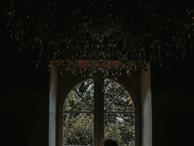 Le mariage de Valentin et Sandra à Charny-Orée-de-Puisaye, Yonne 77