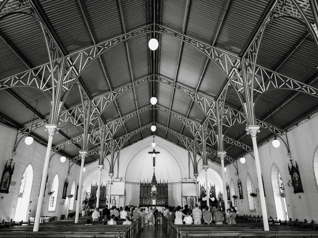 Le mariage de Cédric et Laetitia à L'Étang-Salé, La Réunion 34
