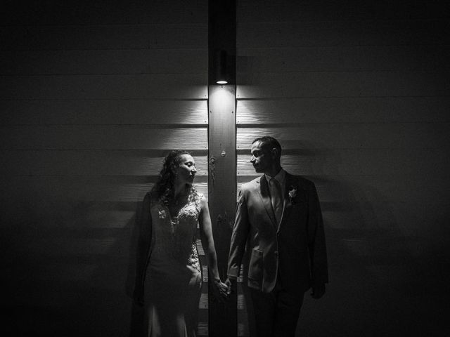Le mariage de Cédric et Laetitia à L'Étang-Salé, La Réunion 72
