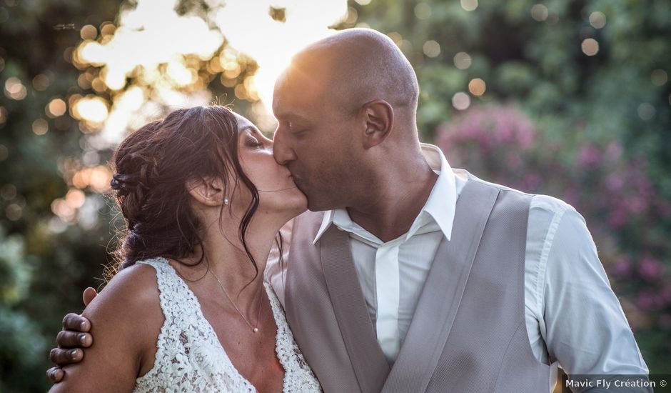 Le mariage de Benjamin et Amandine à Saint-Gilles, Gard