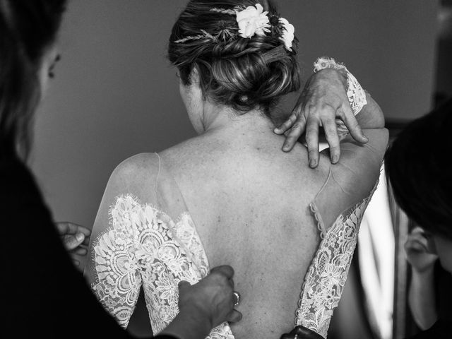 Le mariage de Sébastien et Justine à Jullouville, Manche 17