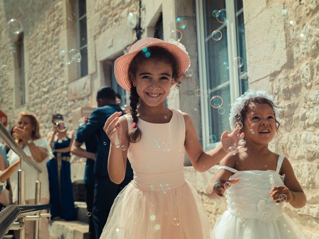 Le mariage de Isaac et Caroline à Champagnole, Jura 6