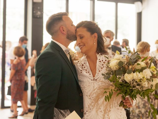 Le mariage de Romain et Christelle à Pertuis, Vaucluse 19