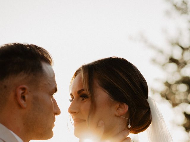 Le mariage de Vincent et Cassandre à Grignan, Drôme 30