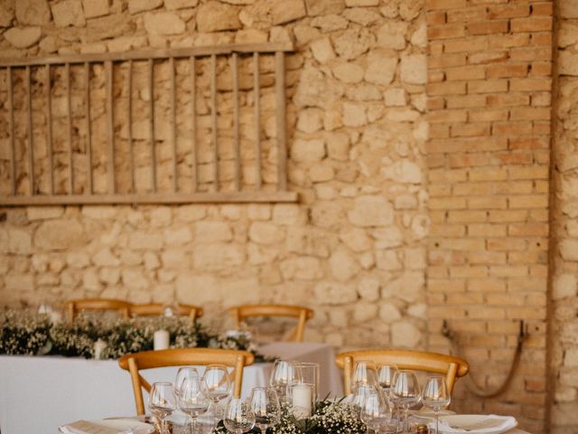 Le mariage de Vincent et Cassandre à Grignan, Drôme 57